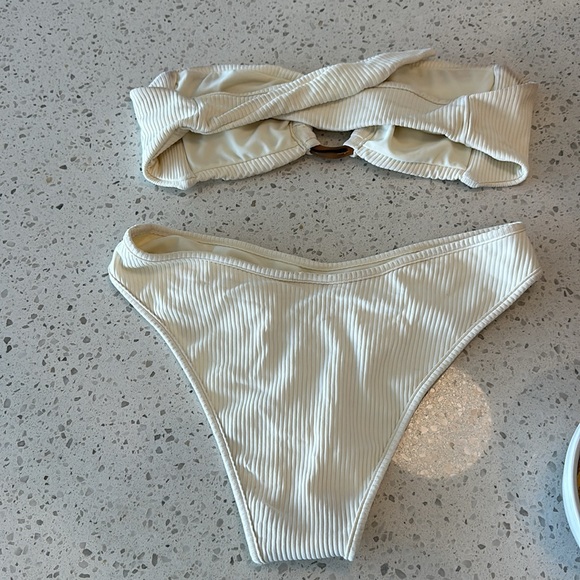 Montce Strapless Ribbed Bikini Set - Picture 5 of 6